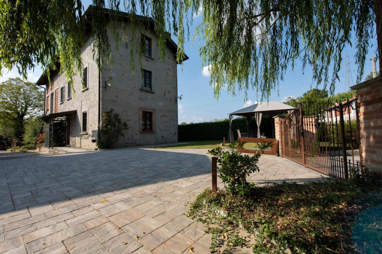 Agriturismo Cascina Costa Cassago Brianza Exterior photo